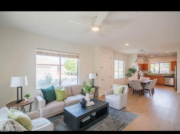 40130 N Thunder Hills Ct, Phoenix, AZ 85086