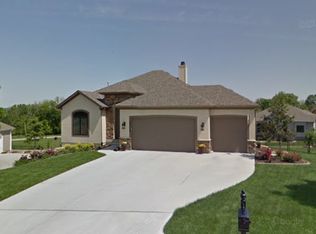 23706 W 51st Ln, Shawnee, KS 66226