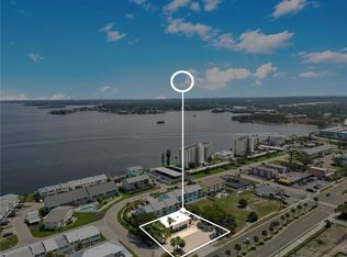 240 Causeway Blvd #W, Dunedin, FL 34698