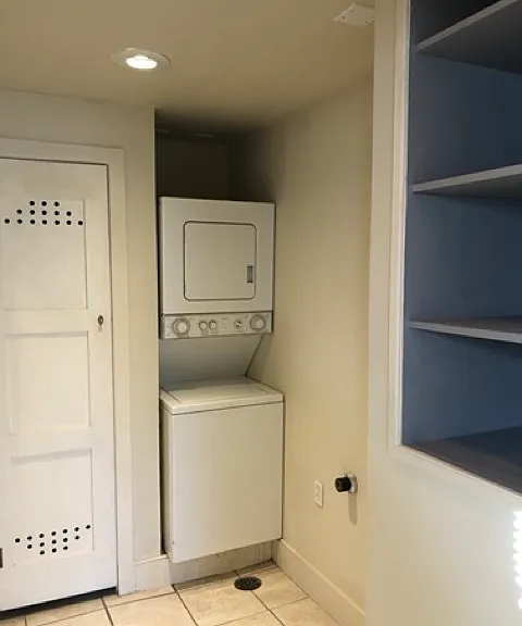 Spectacular 1 Bedroom Casita Near UNM - in Gorgeous, Private Compound — Photo 14