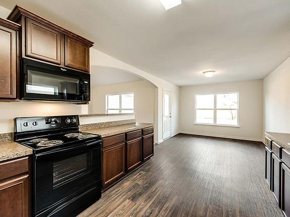 3rd image of 14255 Greenhaw Ln