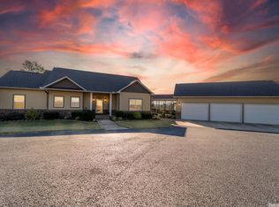 203 Riva Ridge Ln, Salem, AR 72576