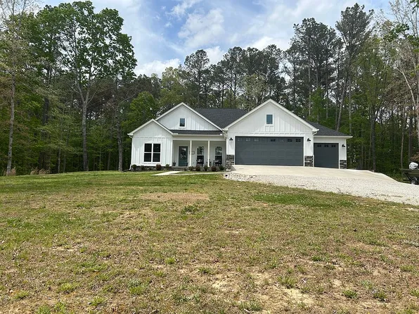 302 Excalibur Trl, Cedar Grove, TN 38321