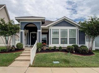 1245 King George Ln, Aubrey, TX 76227