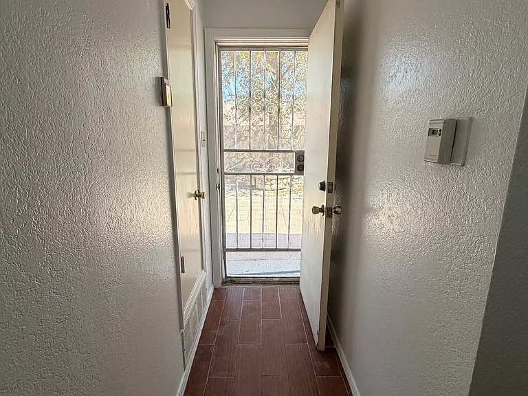 723 E Father Rahm Ave #2 — Photo 13