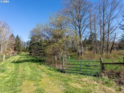 37555 E Knieriem Rd, Corbett, OR, 97019