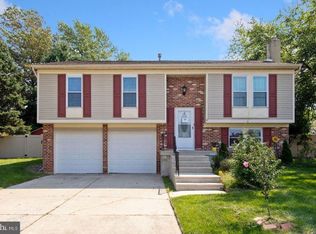 6 Decatur Ln, Sicklerville, NJ 08081