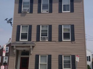 656 1/2 E 2nd St, South Boston, MA 02127
