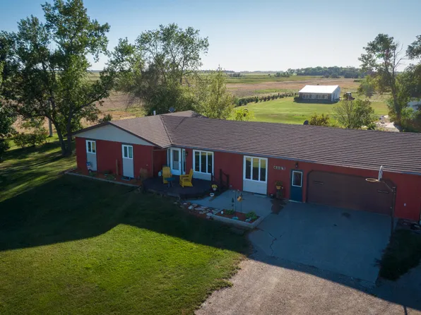 4067 Highway 281 SE, Jamestown, ND 58401