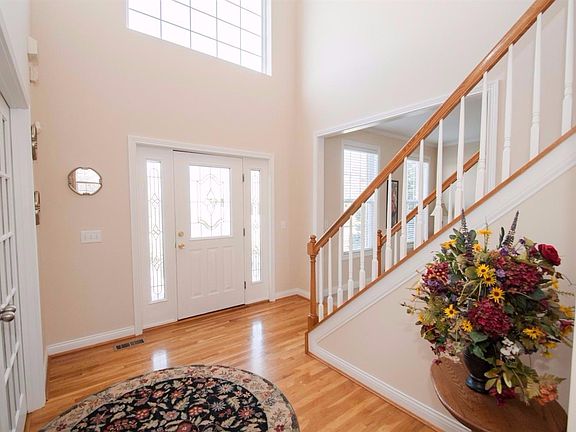 3rd image of 4006 Top Flite Ln