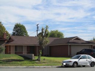 3095 Little Mountain Dr, San Bernardino, CA 92405