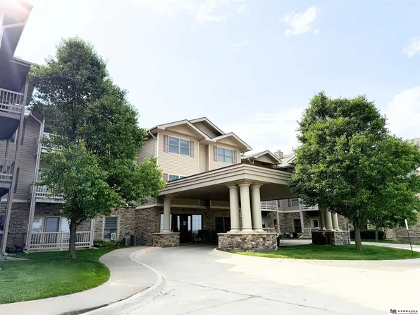 5831 Enterprise Dr APT 308, Lincoln, NE 68521