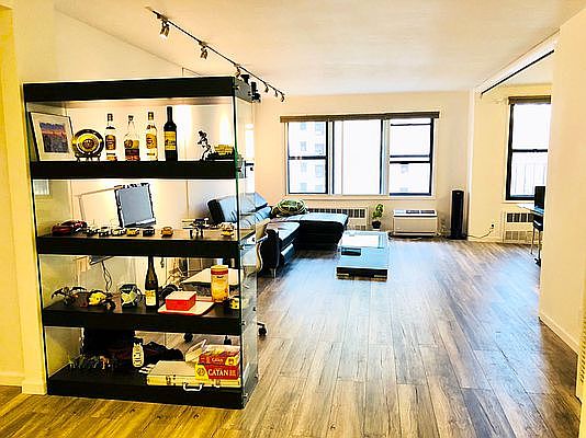 1st image of 140 7th Ave APT 7E