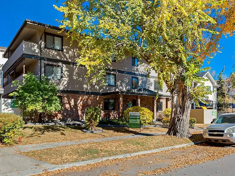 650 Meredith Rd NE — Photo 25