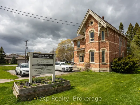 708 16th St E, Owen Sound, ON N4K 1Y9