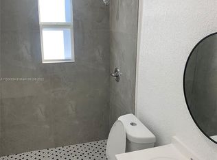 2424 NW 44th St #2, Miami, FL 33142