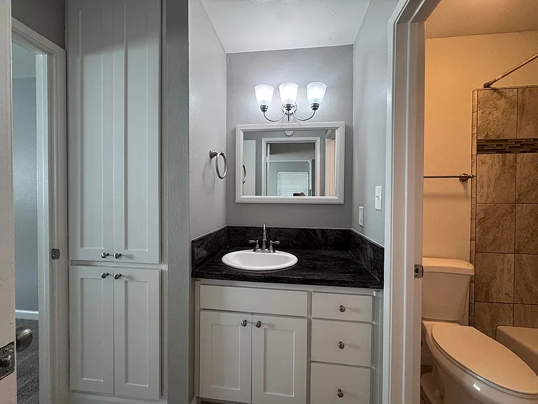 2707 O Street — Photo 6