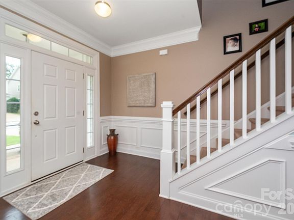 4th image of 1023 Pennington Dr