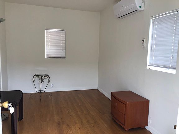 2nd image of 1421 S Campbell Ave #1/2