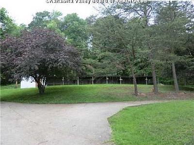 4th image of 4427 Lamont Dr