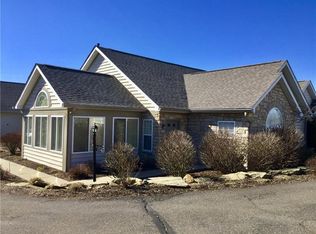 1786 Heather Heights Dr, Crescent, PA