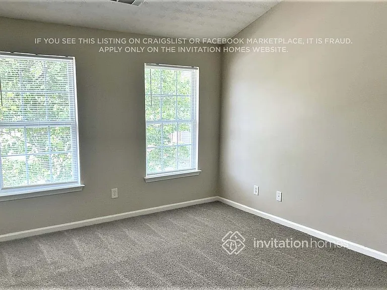 3924 Shenfield Dr — Photo 12