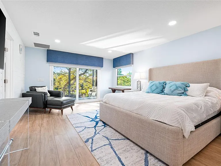 2500 Monterey St — Photo 12