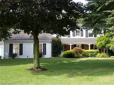 2338 Olde Farm Ln photo 1