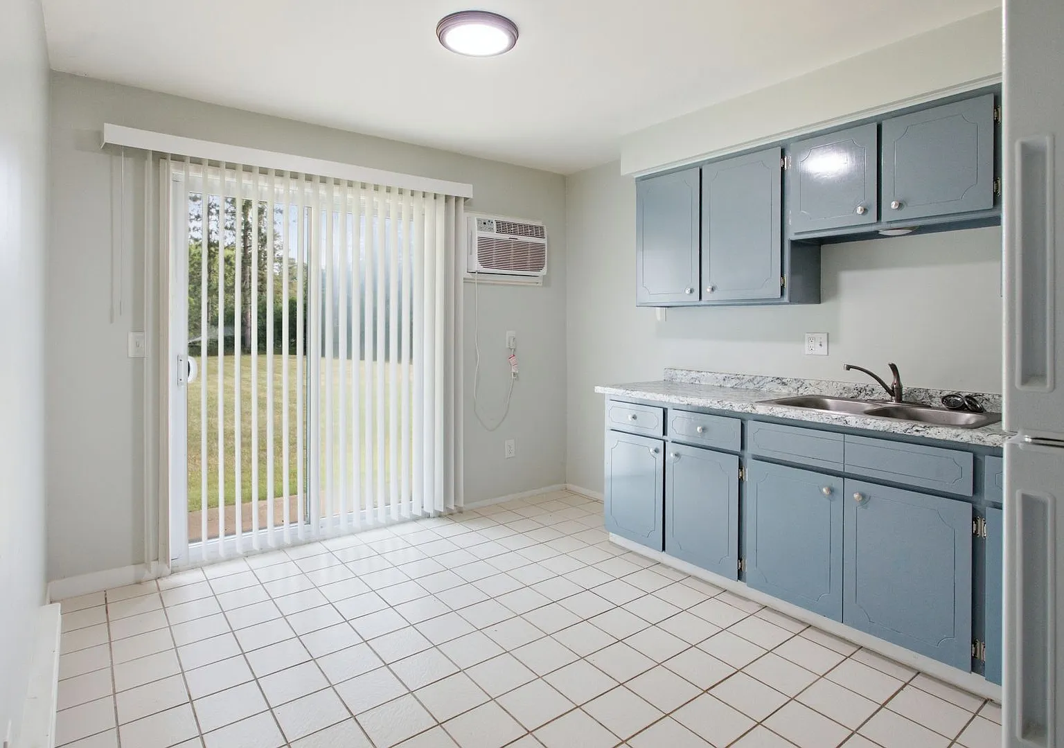 365 Granger Road — Photo 3
