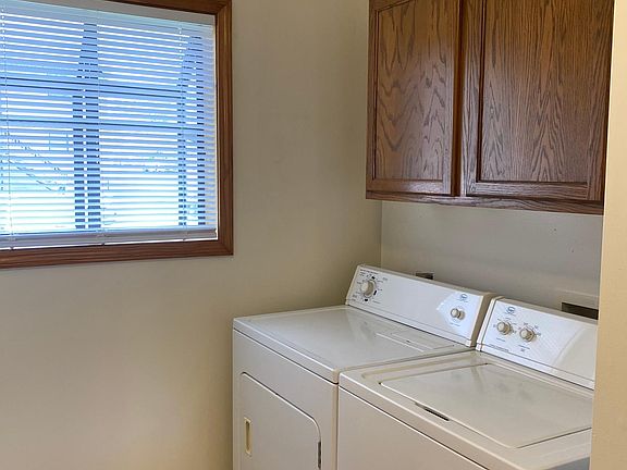 5th image of 1000 S Brehm Ln #L