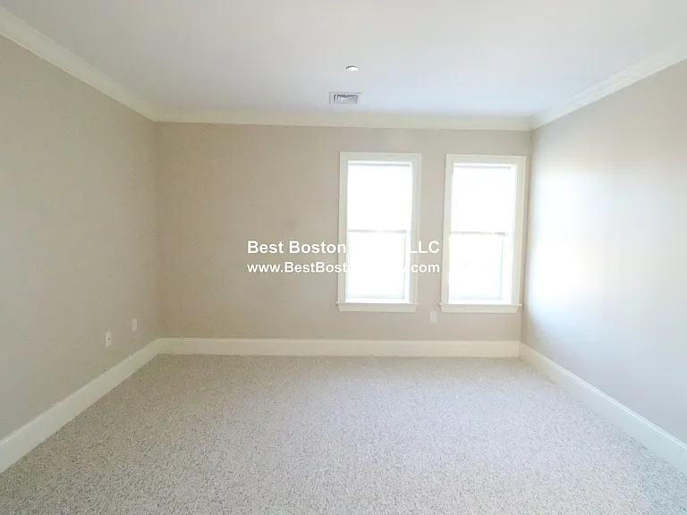 286 Main St #206 — Photo 11