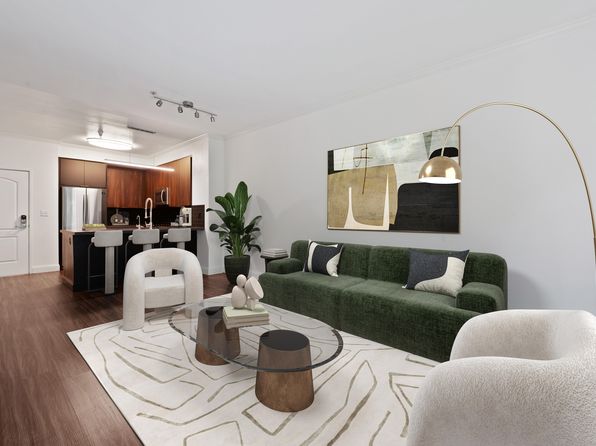 5710 Crescent Park E APT 114