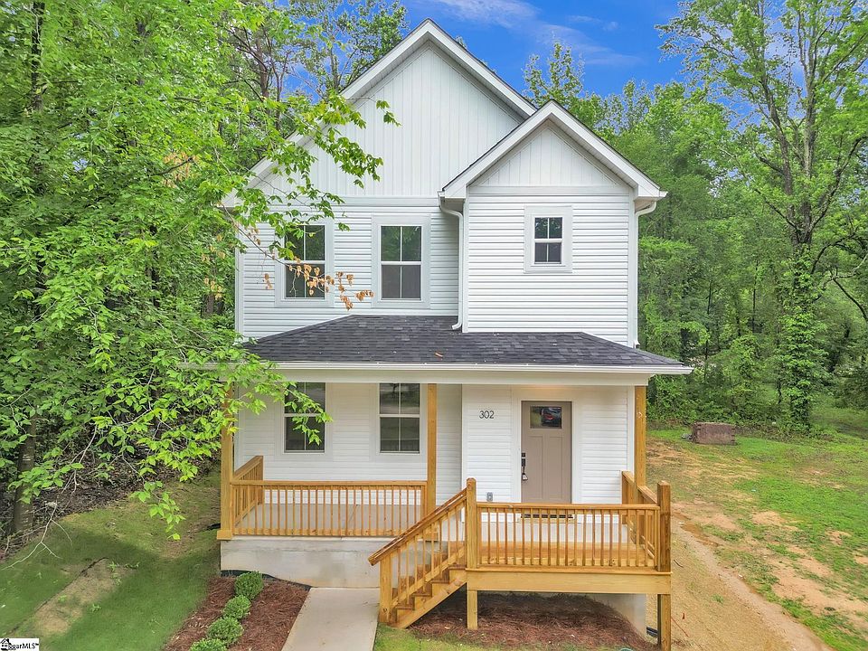 1st image of 302 Satterfield Dr