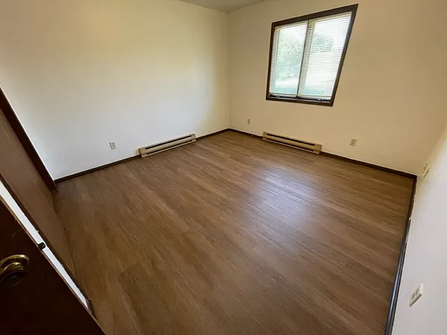 839 Illinois Ave #102 — Photo 8