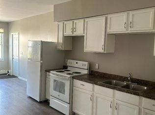1204 7th St E APT 1, Saint Paul, MN 55106