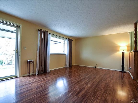 5th image of 5848 Resik Dr