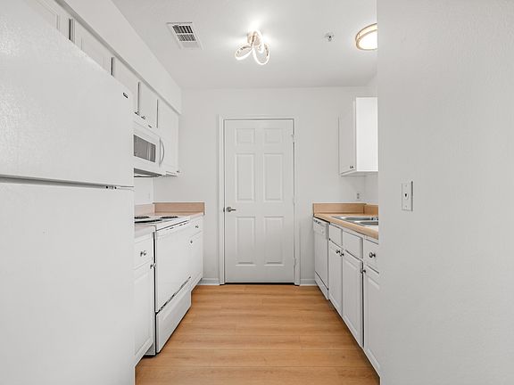 4th image of 4274 Calinda Ln APT 242