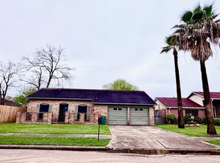 3112 Briar Dr, Pasadena, TX 77503