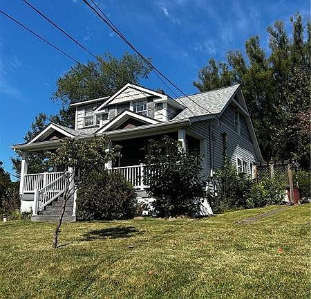 8239 Lincoln Rd, Verona, PA 15147 | MLS #1624455 | Zillow