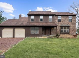 1038 Rainbow Cir, Pittsgrove, NJ 08318