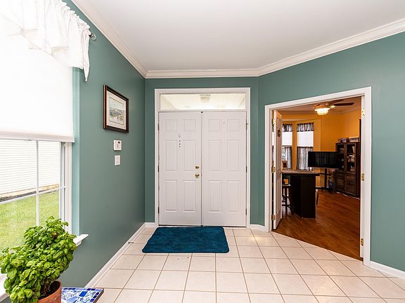 5th image of 517 Weston Dr