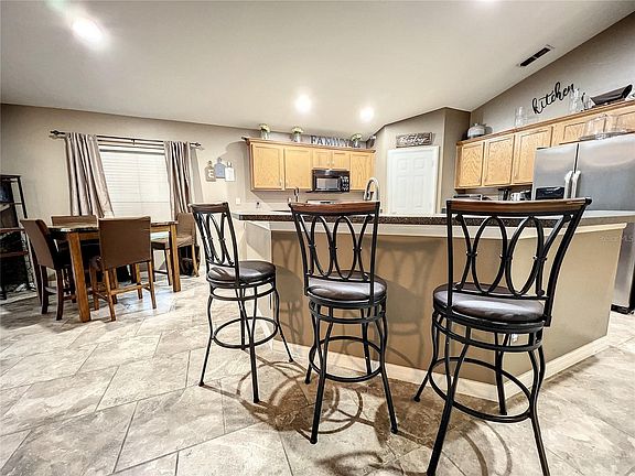 3rd image of 2700 Eagle Creek Ct