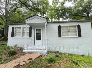604 S Harlem Cir, Lagrange, GA 30241