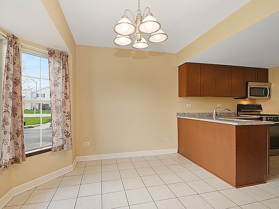 3rd image of 1486 Berta Dr