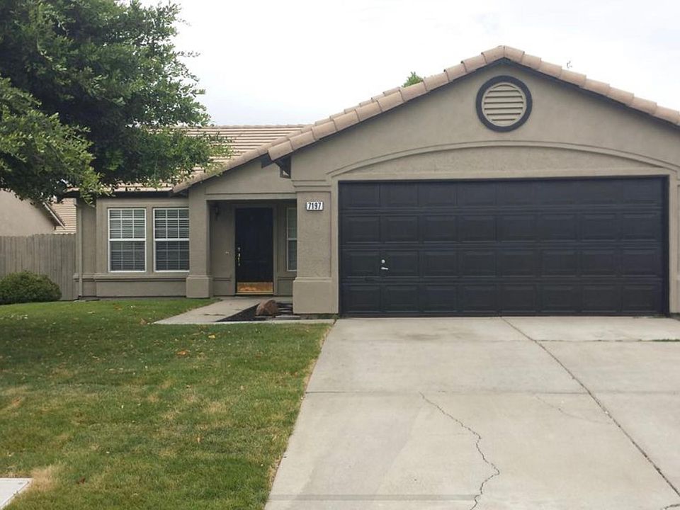 1st image of 7197 Surreywood Way