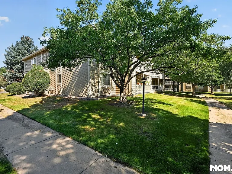 8225 Fairmount Dr #7-203 — Photo 28