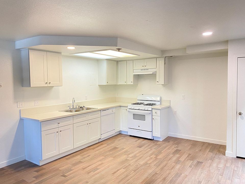 1st image of 1316 French St #B