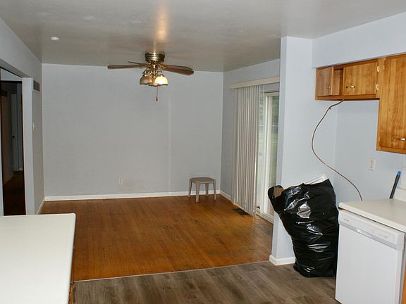5th image of 254 Alma Dr