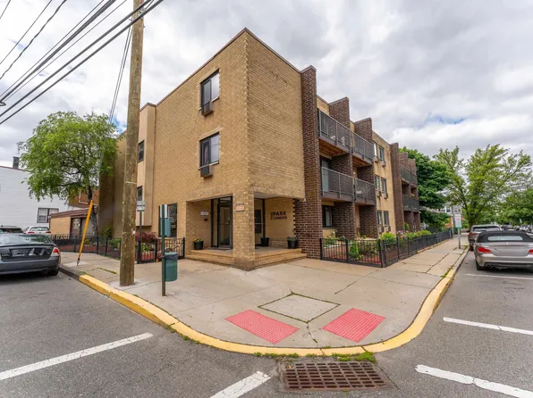 7117 Park Avenue image 1 of 9