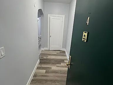 5th image of 408 Leslie St #4A